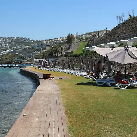 Bodrum Adabuku Luks 2+1 Ozel Plaj Ve Havuzlu * Bogazici