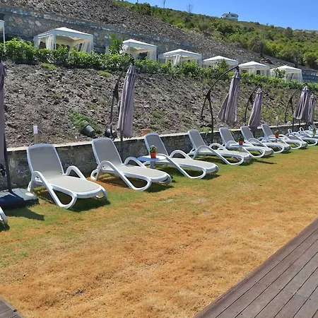 Bodrum Adabuku Luks 2+1 Ozel Plaj Ve Havuzlu