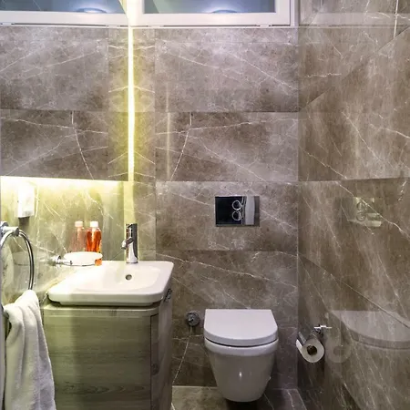 Bodrum Adabuku Luks 2+1 Ozel Plaj Ve Havuzlu